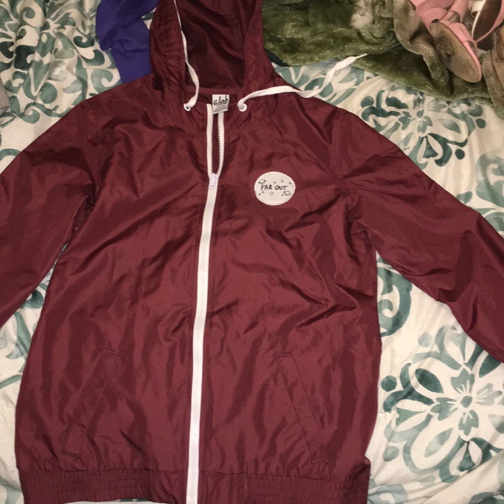 Maroon wind breaker